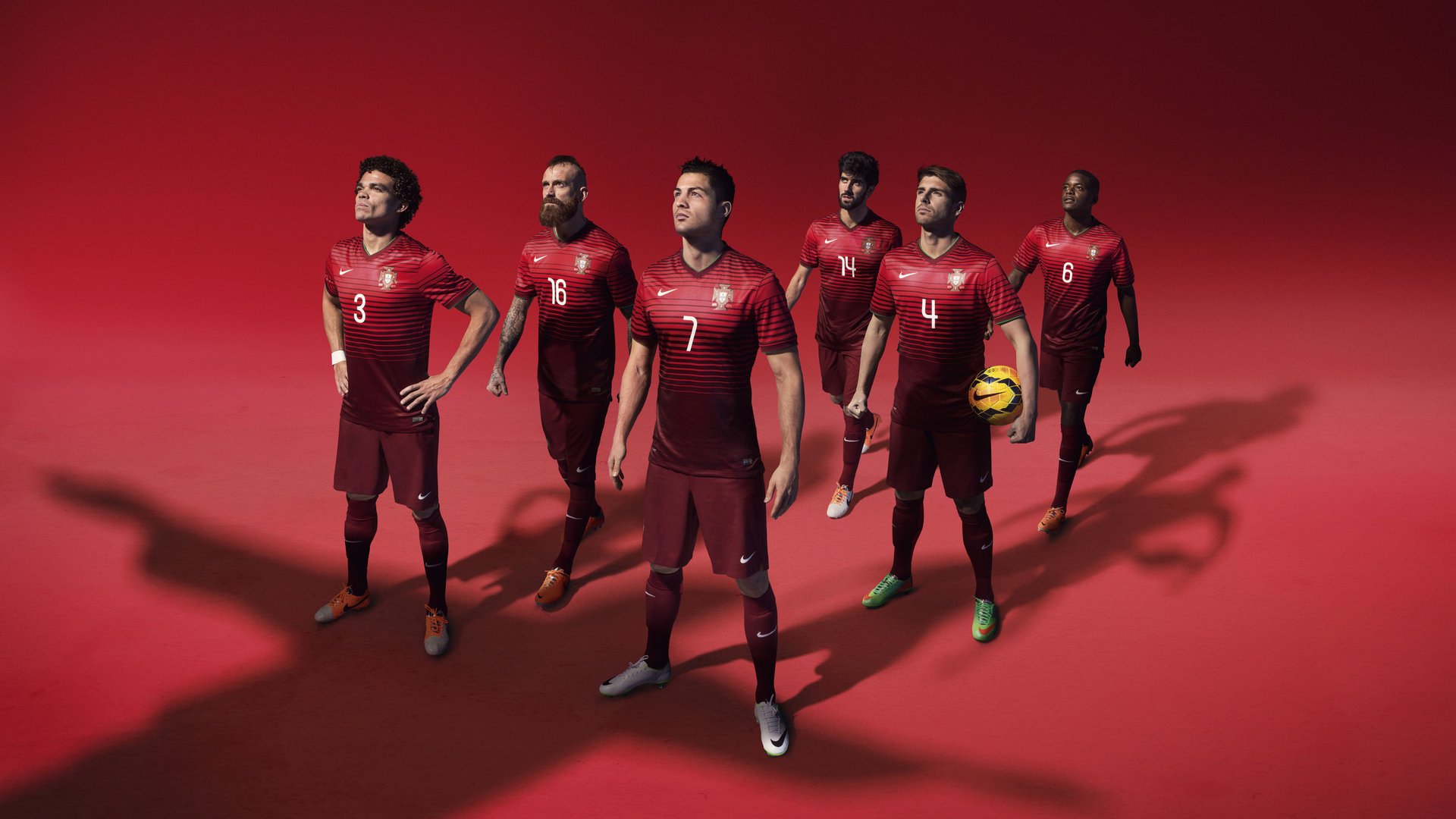 乌拉圭男足在巴黎奥运会上展现出强大的团队协作能力，乌拉圭男足阵容