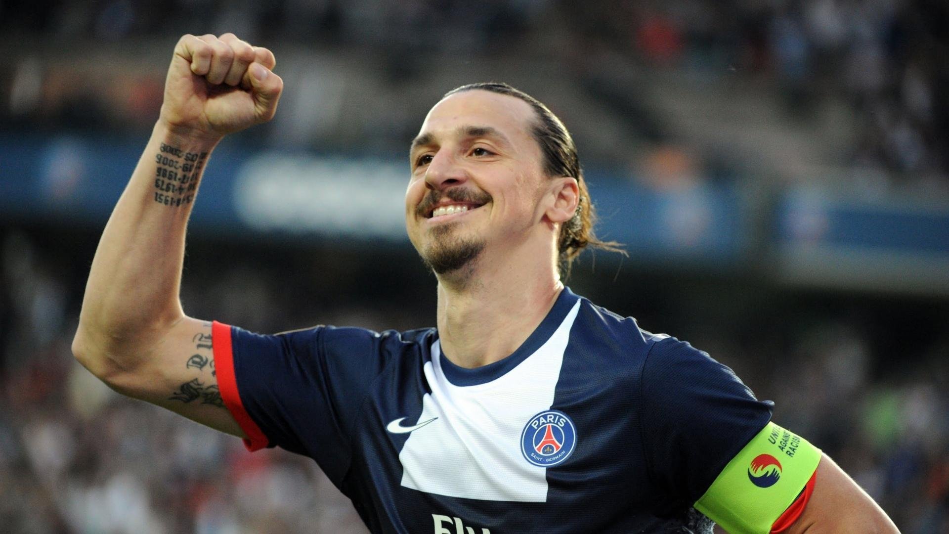 瑞士队斩获“雪地控球王”称号,瑞士滑雪队联名